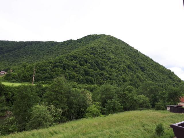 Tajra *